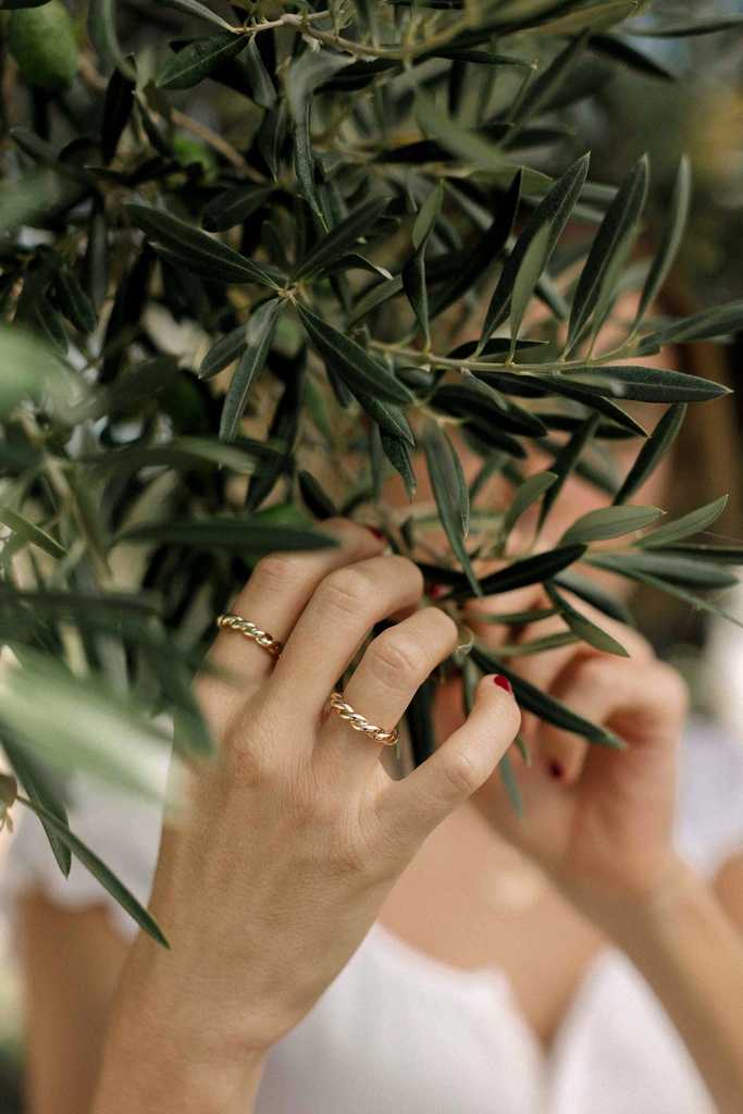 ANILLO MIRIAM GOLDEN